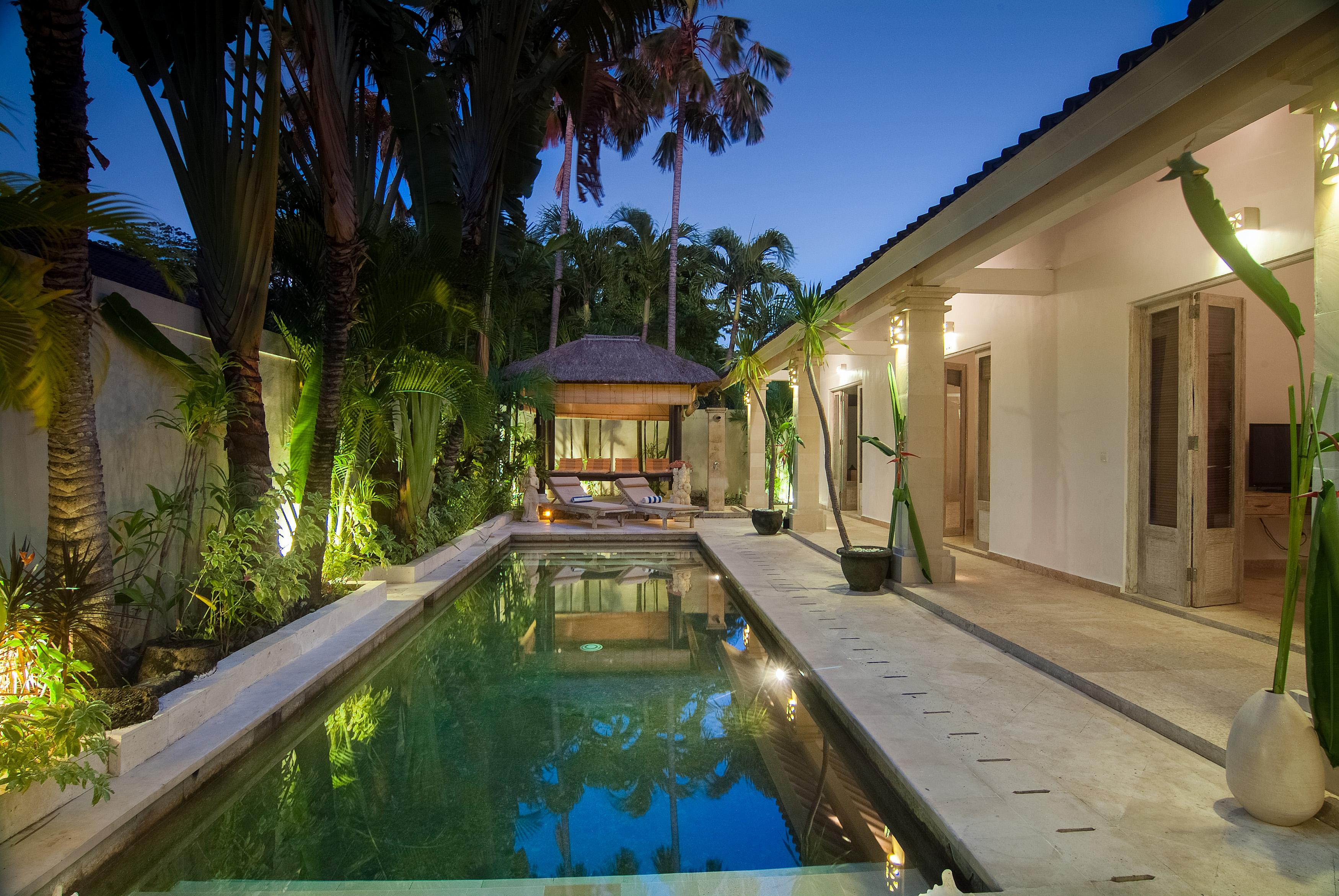 Bali Holiday Villas - La Playa Seminyak  Exterior photo